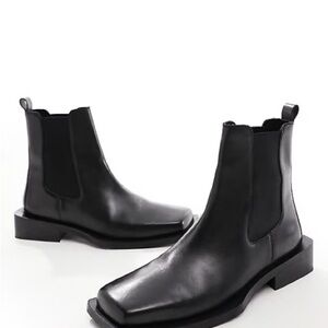 ASOS DESIGN Chelsea boots in black leather with angled sole - size 13
